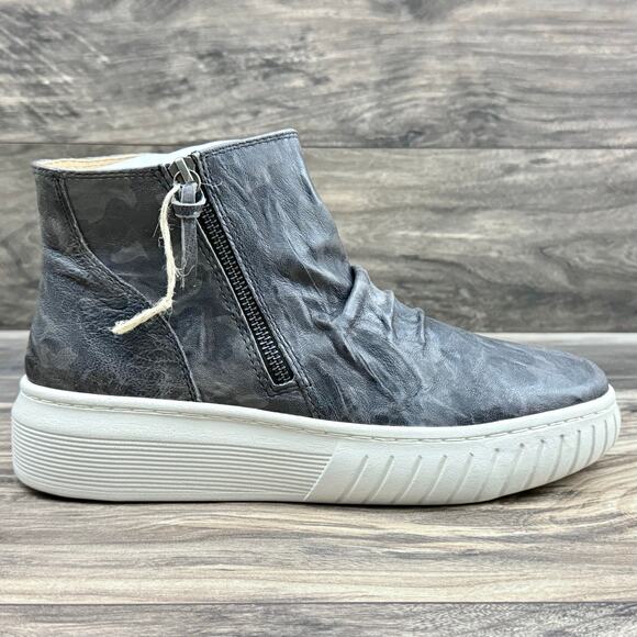 Sofft Portland 9.5M Sporty Ankle Bootie Sneaker Waterproof Leather Black Camo - Picture 6 of 12